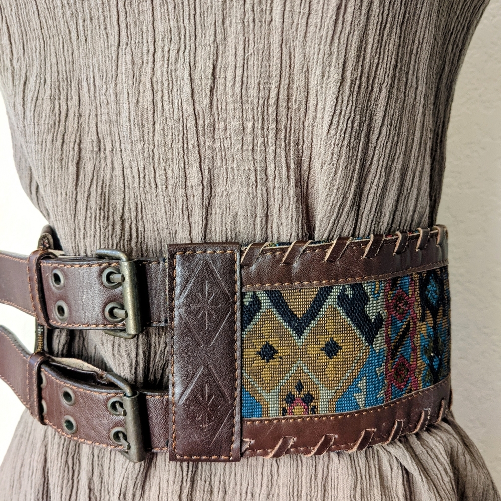 EXPRESS | Wide belt embroidered fabric double buckle brown trim